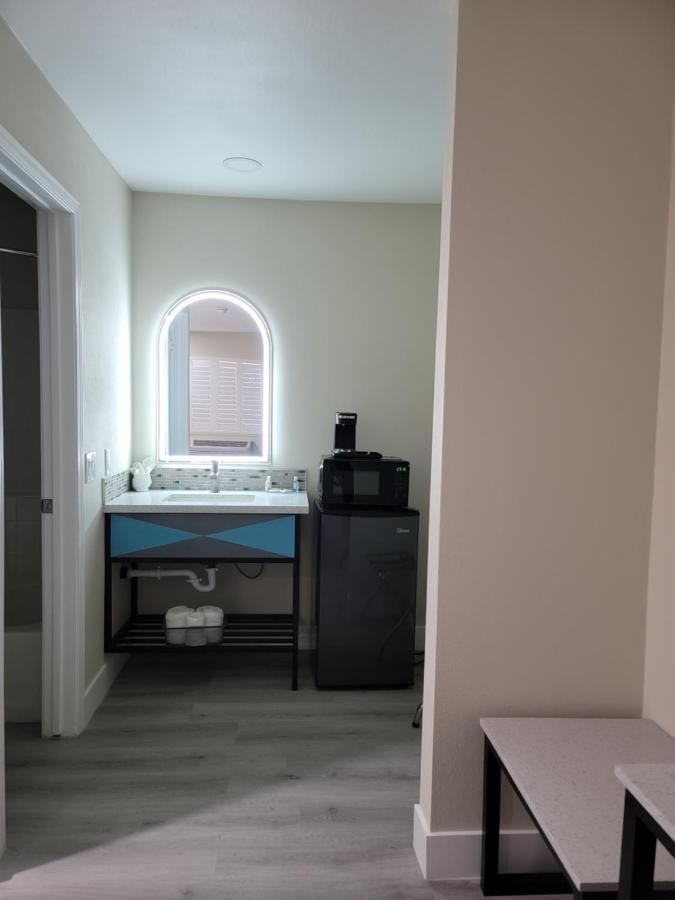 Quality Inn Victorville - Hesperia I-15 Kültér fotó