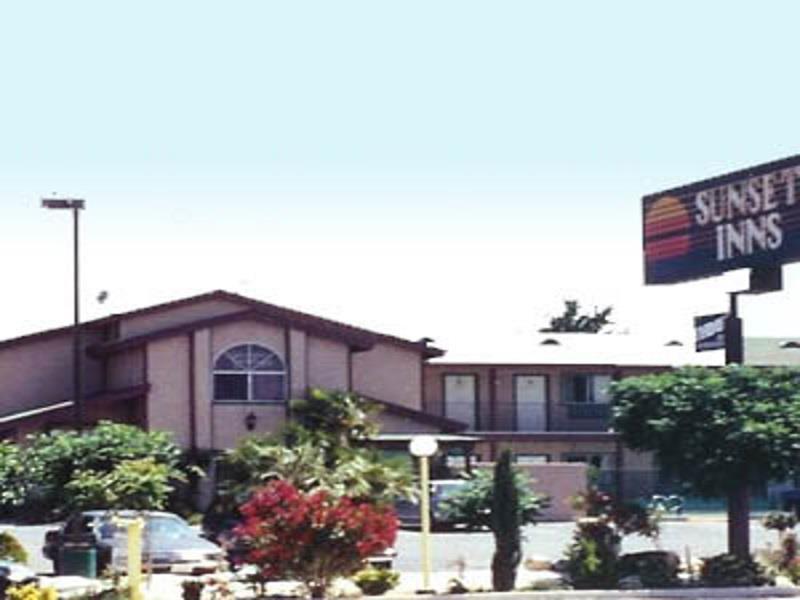 Quality Inn Victorville - Hesperia I-15 Kültér fotó
